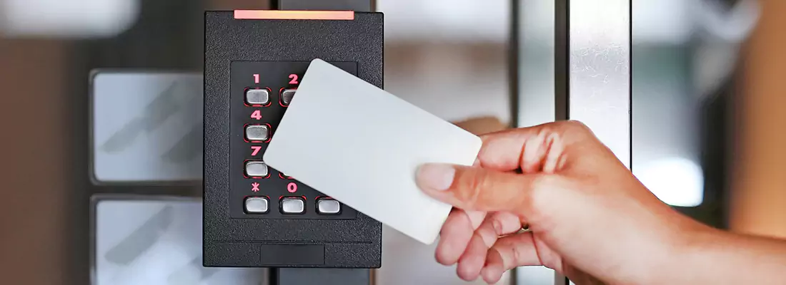 Benefits of Card Lock Readers for Properties in Southchase, FL